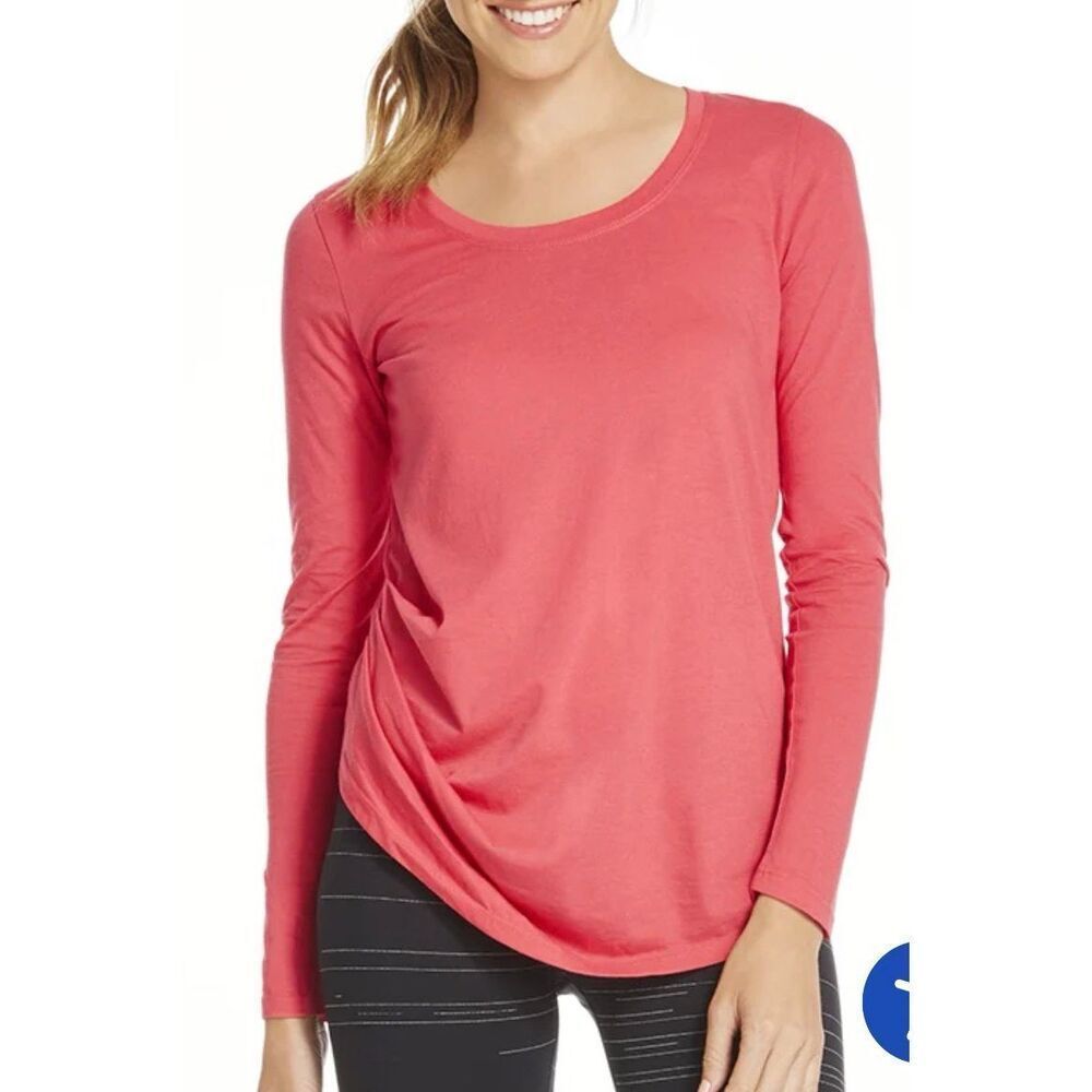 Fabletics Layla Twist front long sleeve t-shirt in hot pink - M